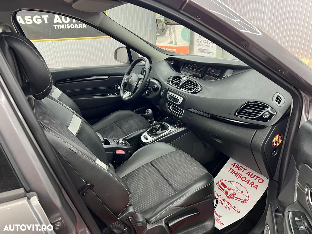 Renault Scenic - 12