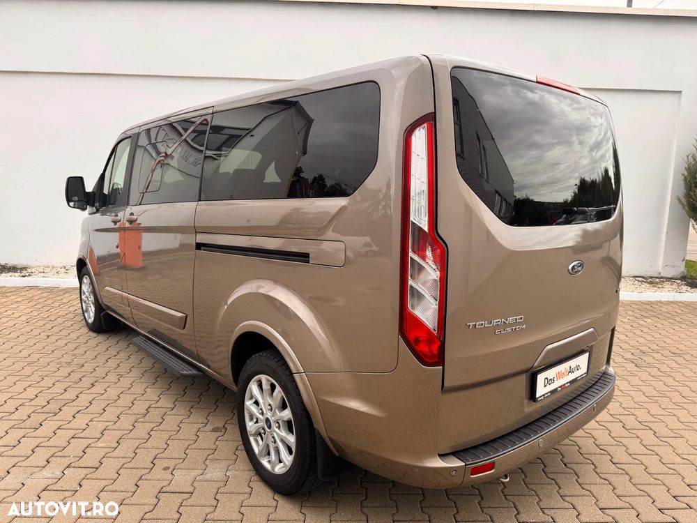 Ford Tourneo Custom - 2