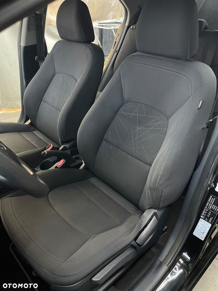 Kia Rio 1.2 Edition 7 - 21