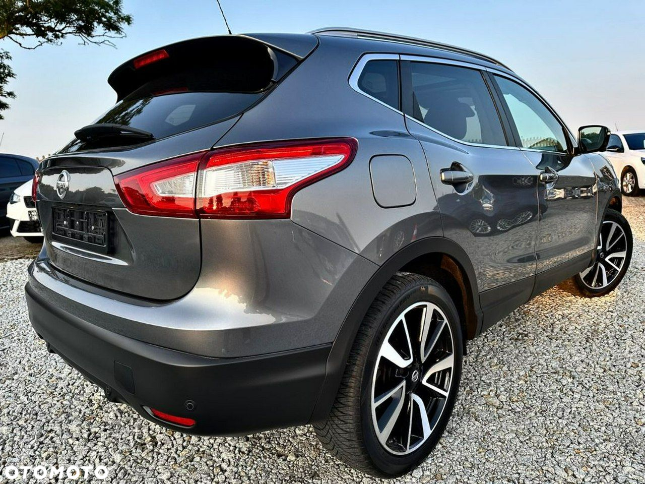 Nissan Qashqai 1.5 dCi Tekna EU6 - 3