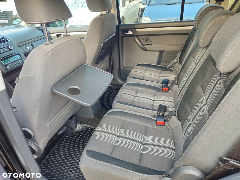 Volkswagen Touran 1.6 TDI DPF BlueMot Comfortline - 15