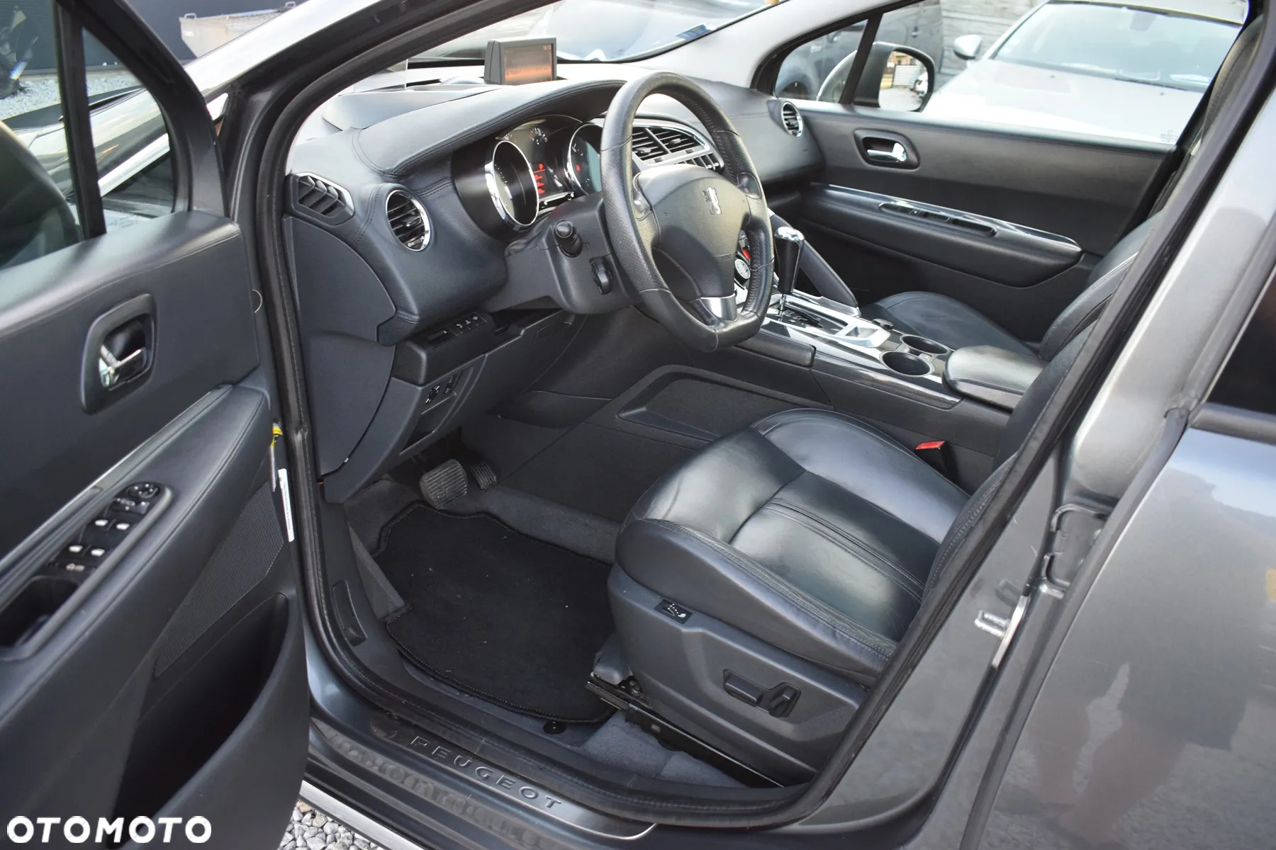 Peugeot 3008 2.0 HDi Allure - 5