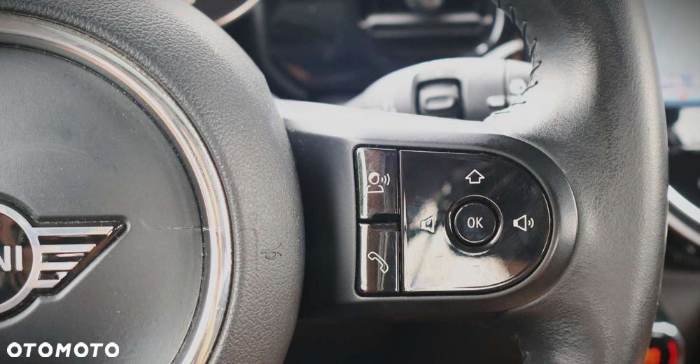 MINI Cooper - 24