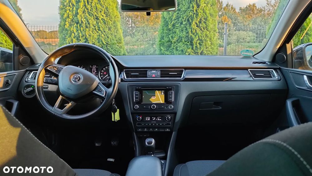 Skoda RAPID 1.6 TDI Active - 7