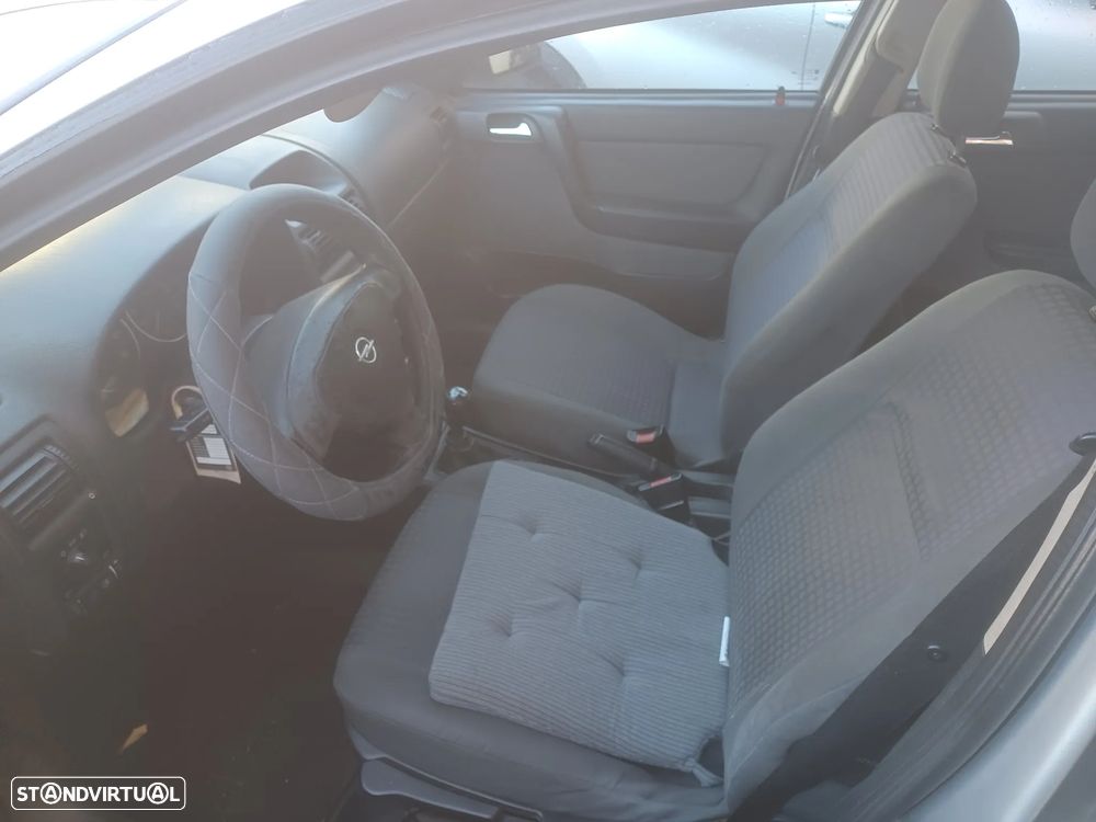 Opel Astra Caravan 1.7 DTi Club - 3