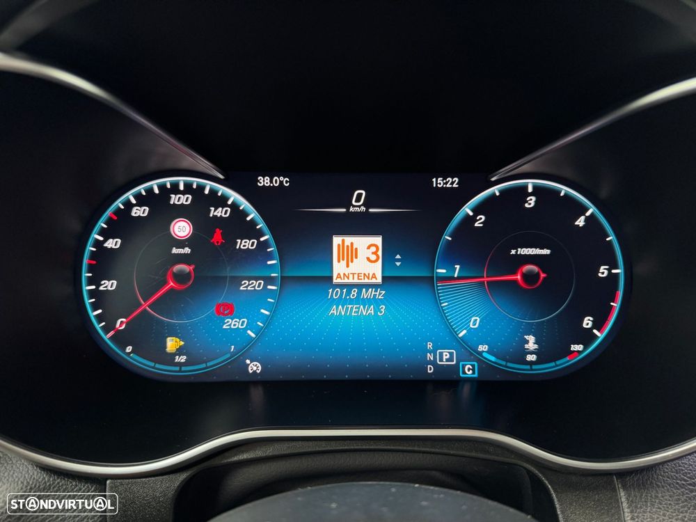 Mercedes-Benz GLC 300 d 4Matic - 25