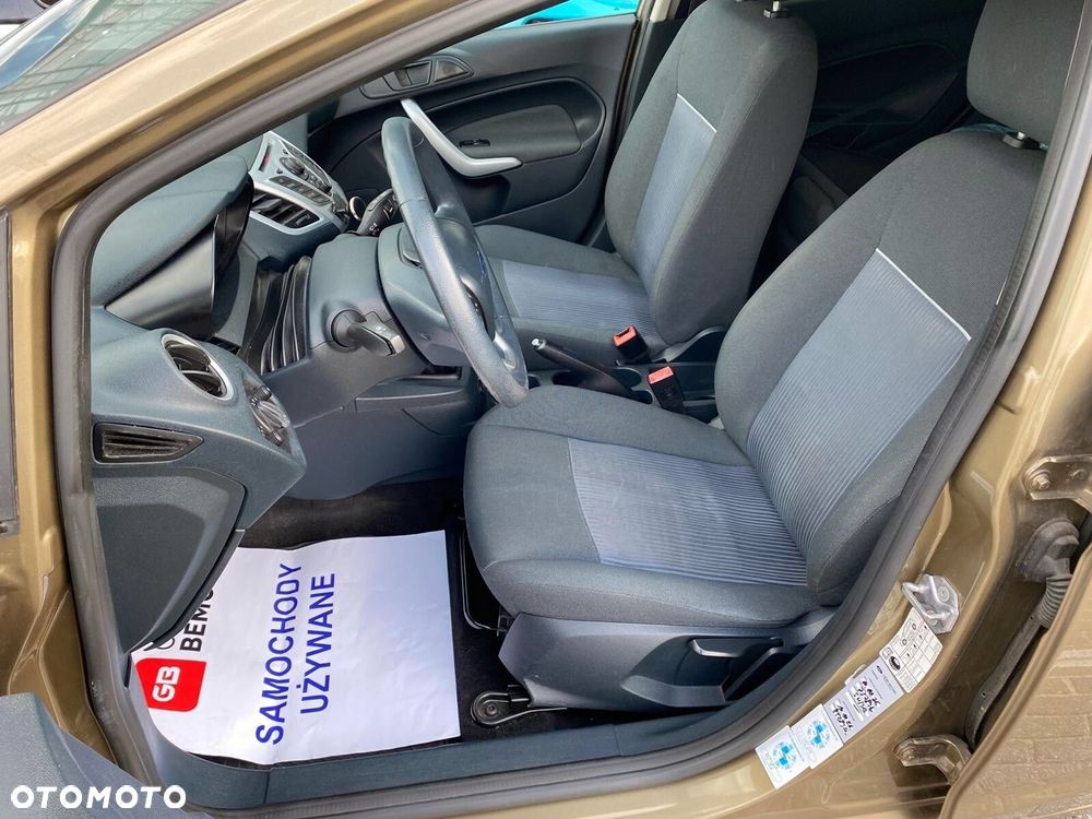 Ford Fiesta 1.25 Silver X - 11