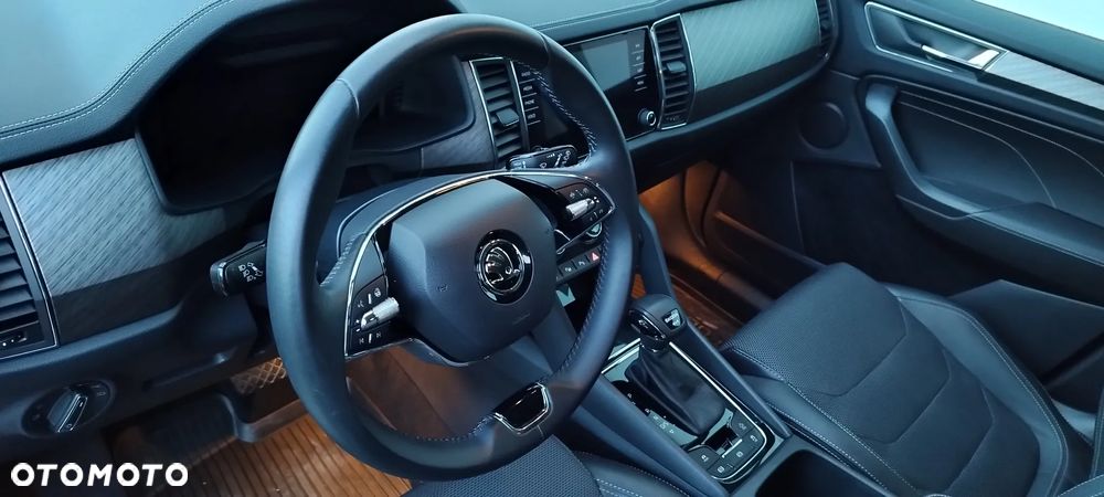Skoda Kodiaq 2.0 TSI 4x4 Style DSG - 9