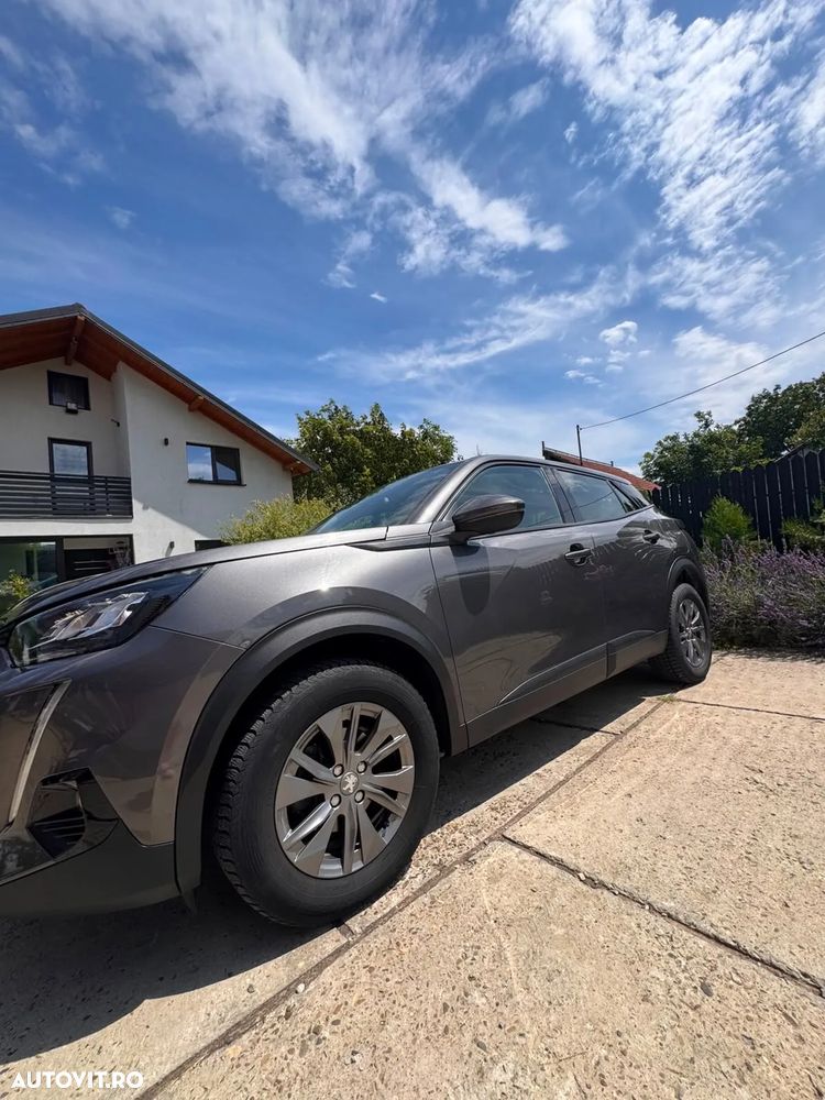 Peugeot 2008 1.2 L PureTech STT EAT8 Active - 13