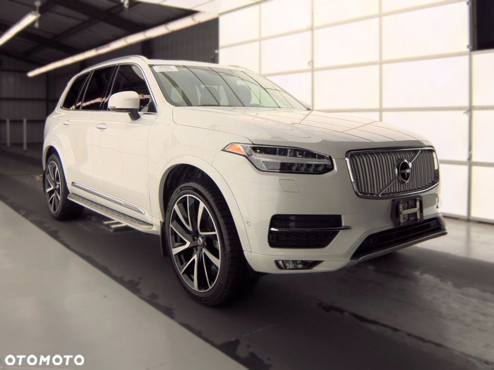Volvo XC 90 - 3