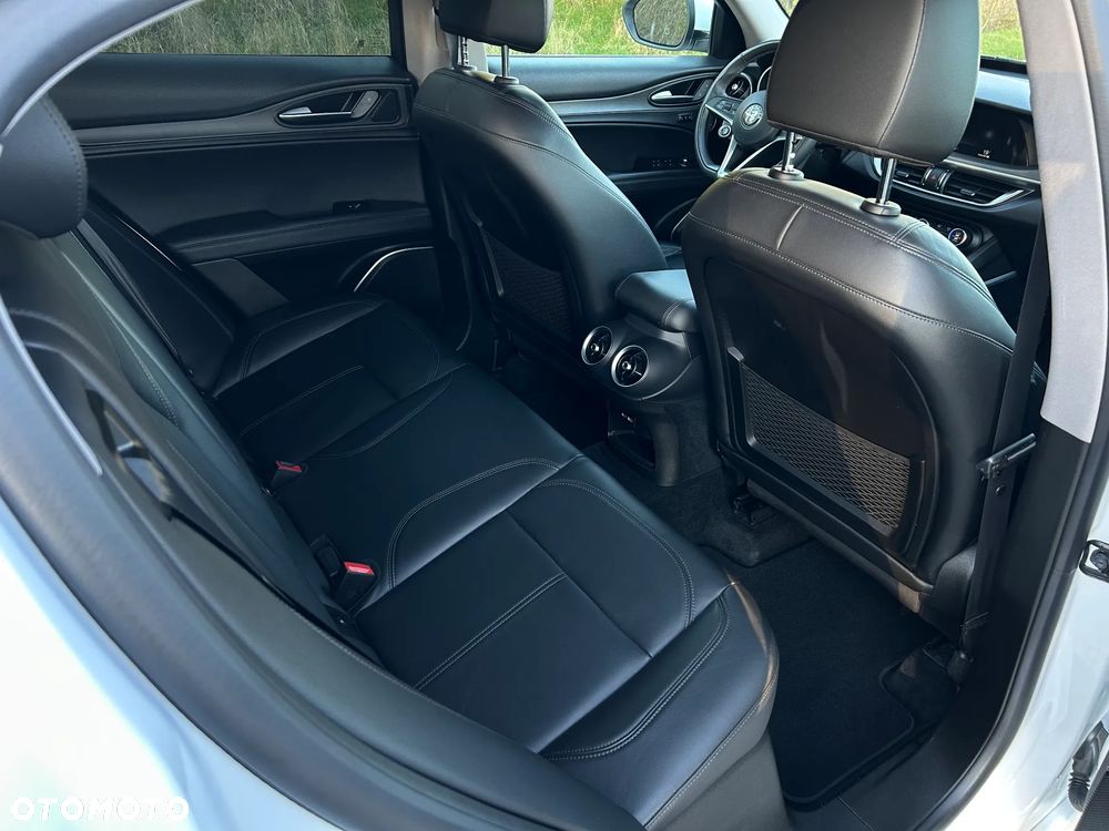 Alfa Romeo Stelvio 2.0 Turbo TI Q4 - 15