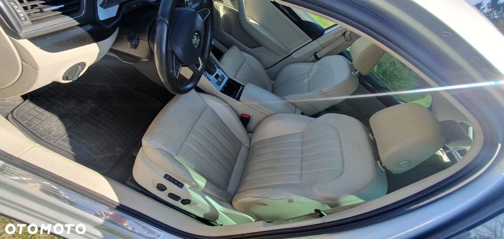 Skoda Superb 2.0 TSI 4x4 L&K DSG - 13