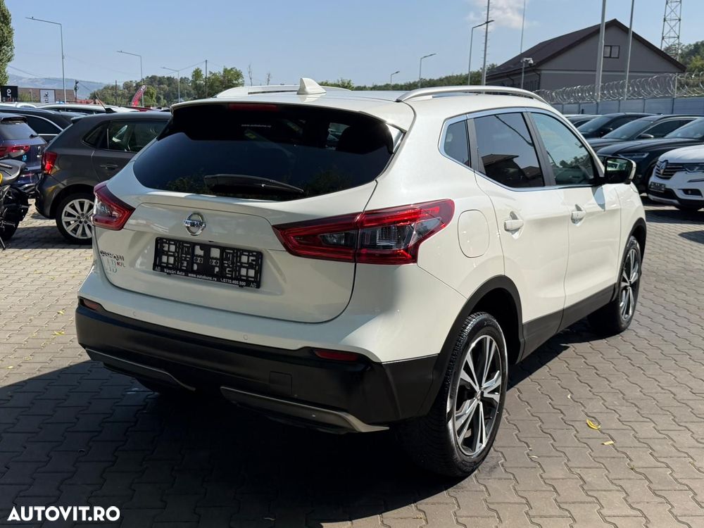 Nissan Qashqai - 4
