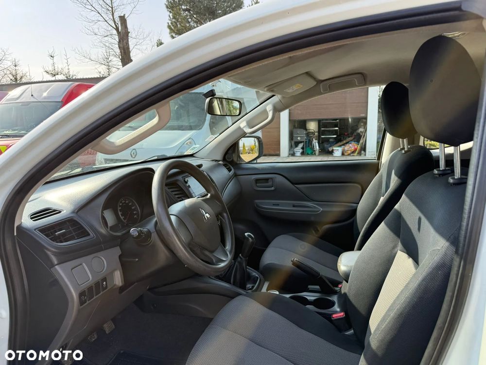 Mitsubishi L200 2.4 d CC Invite - 5