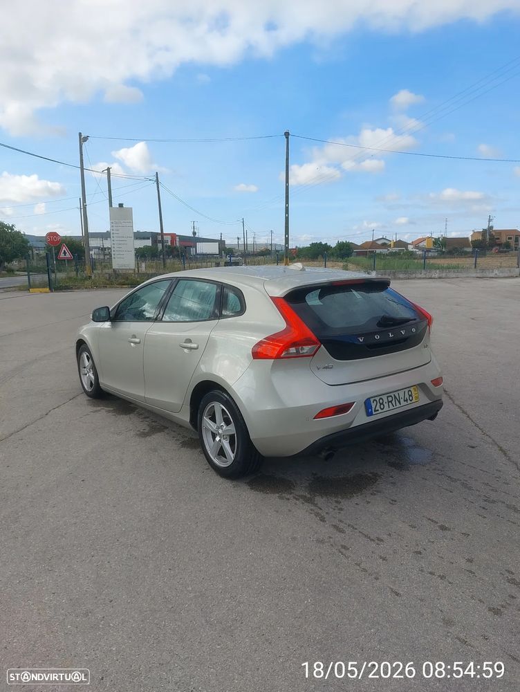Volvo V40 1.5 T3 Sport Edition Geartronic - 11