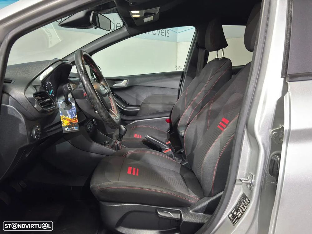 Ford Fiesta - 7