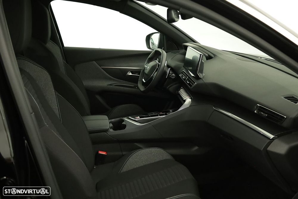 Peugeot 3008 1.6 Hybrid Allure e-EAT8 - 23