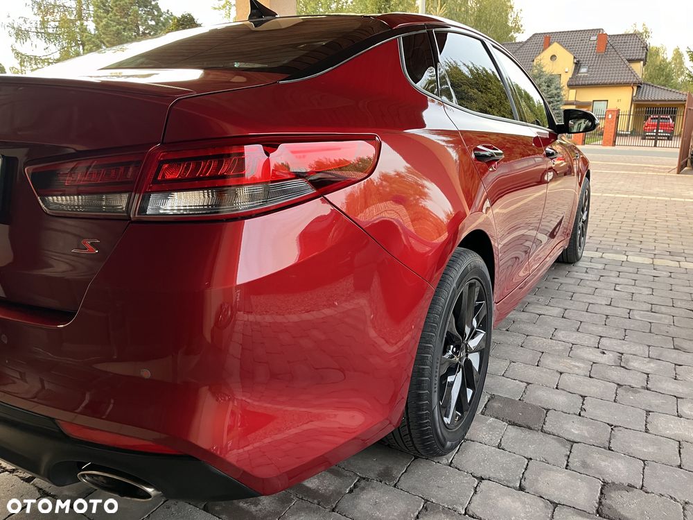 Kia Optima - 27