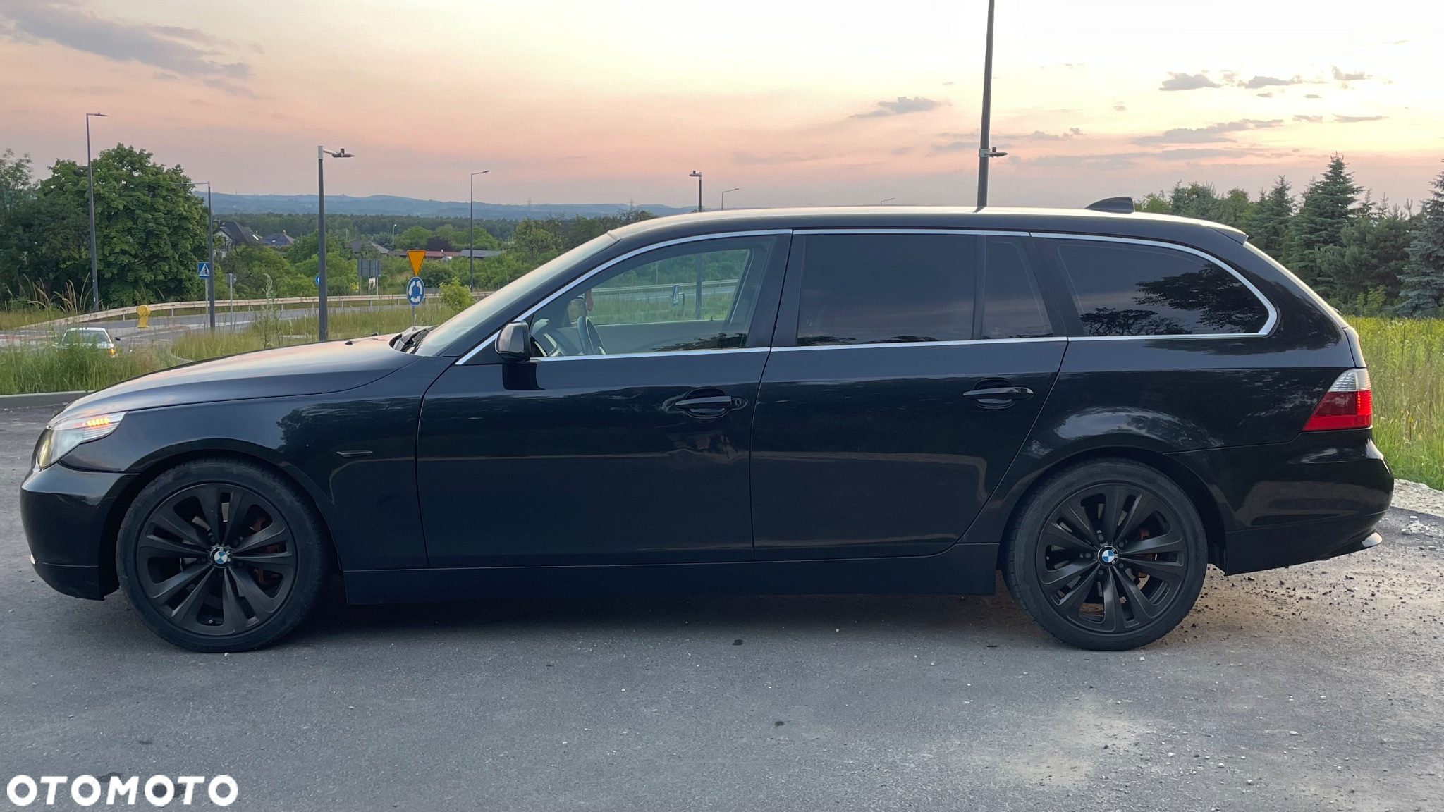 BMW Seria 5 525d Touring - 2