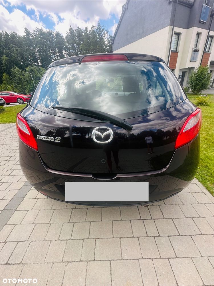 Mazda 2 - 4
