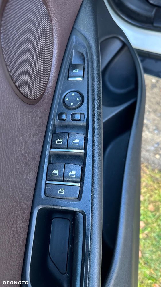 BMW X5 xDrive35i Edition Exclusive - 15