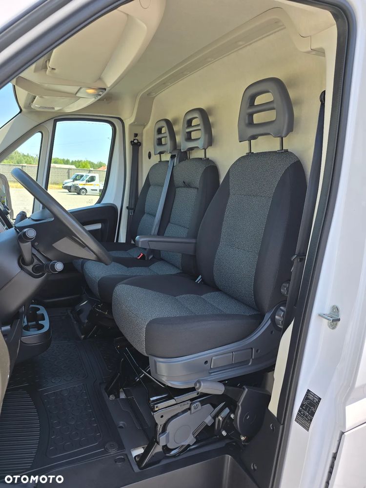 Fiat DUCATO L4H2 MAXI SILNIK 2,3 IVECO 140KM 85 Tyś km SALON PL SERWIS DO OSTATNIEGO Km TEMPOMAT KAMERA COFANIA KLIMA BAGAŻNIK DACHOWY - 22