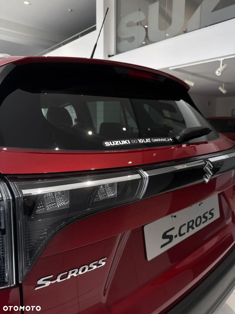 Suzuki S-Cross - 12