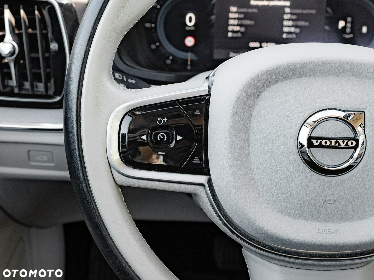 Volvo S60 - 17