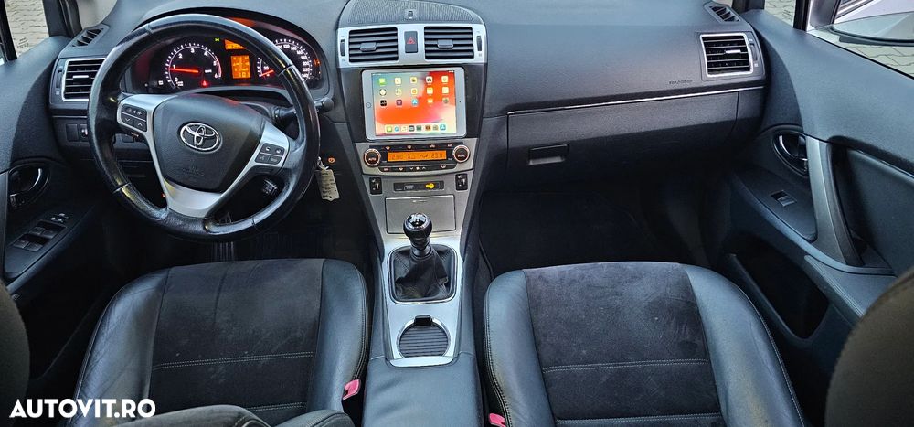 Toyota Avensis 2.0 D-4D Business Edition - 7