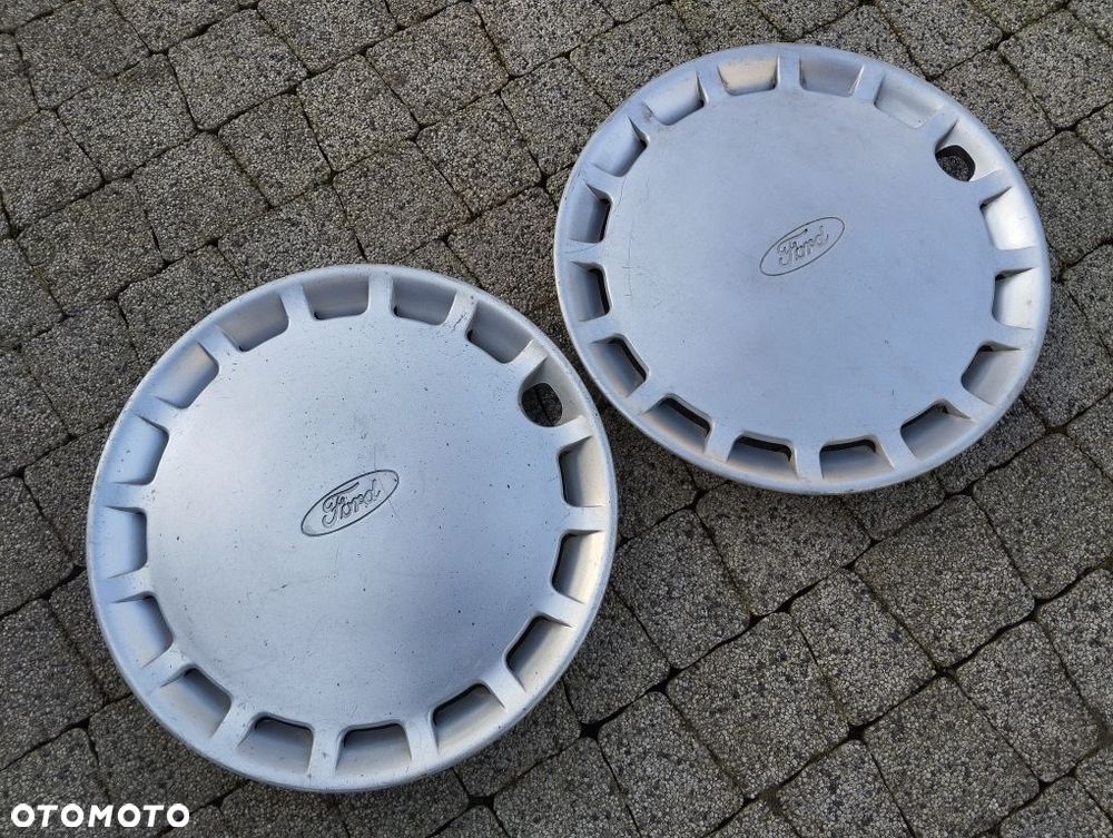 Kołpak Ford 13" 84AB-1130-ACW Escort cena za sztukę 1984r - 2
