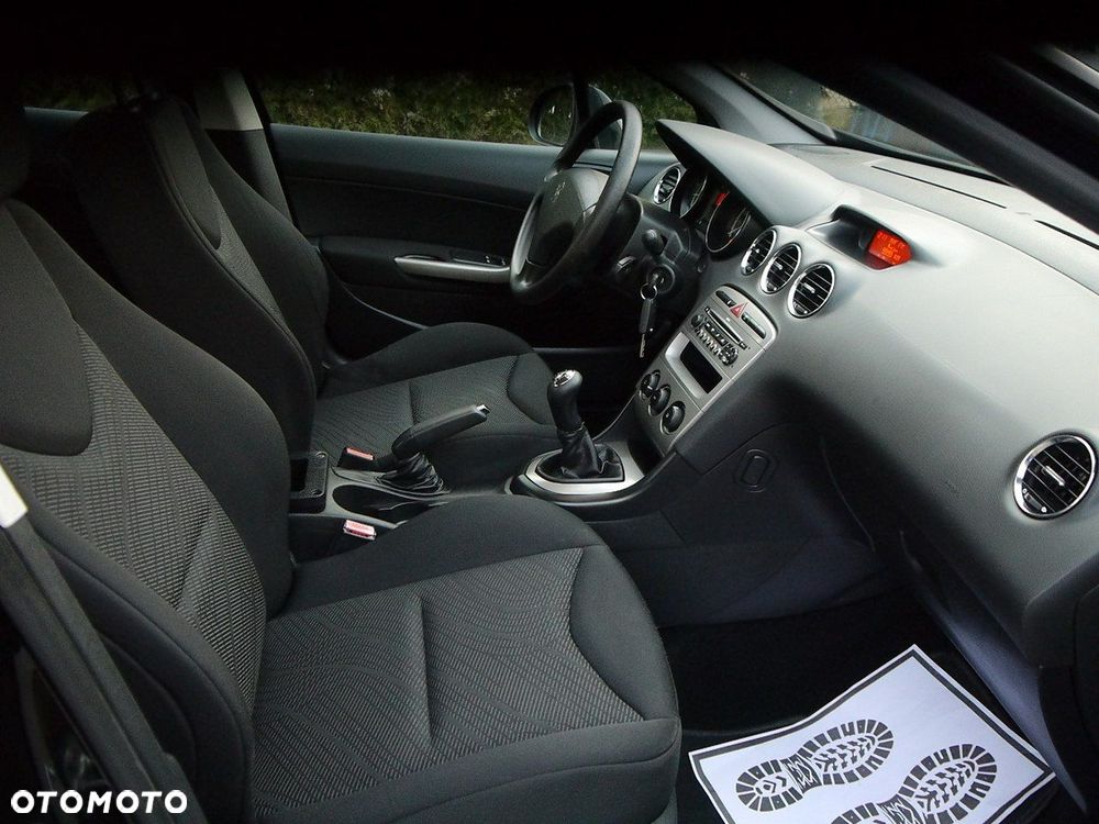 Peugeot 308 - 26