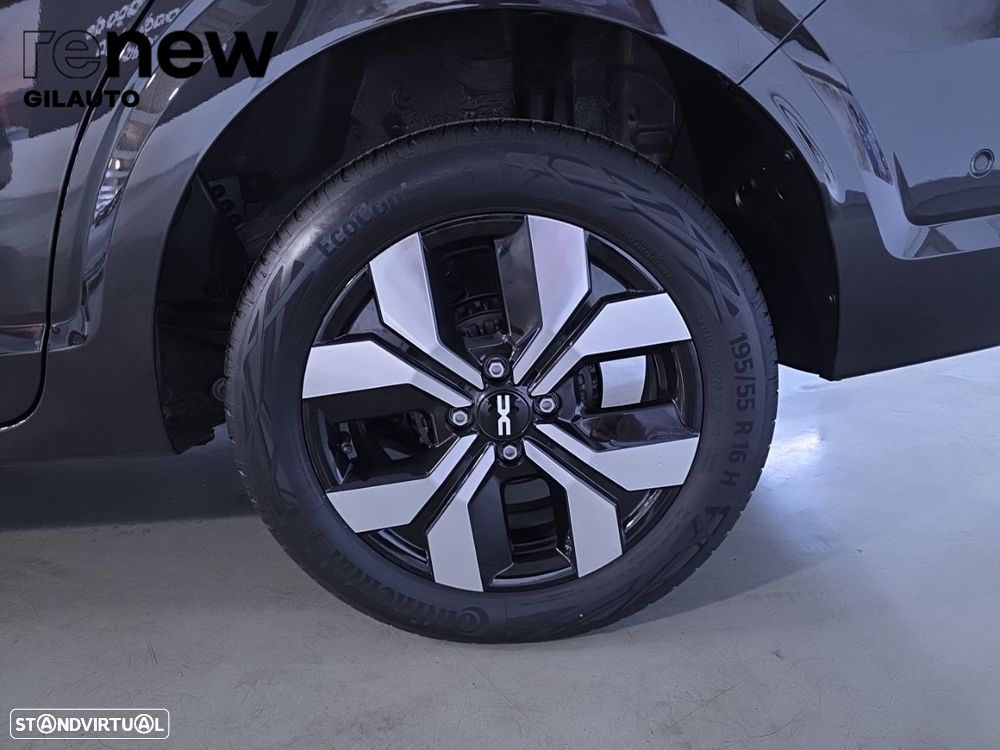 Dacia Logan 1.0 TCe Journey CVT - 8