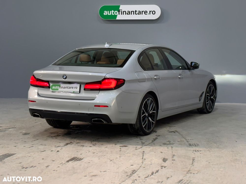 BMW Seria 5 540d xDrive AT MHEV - 4