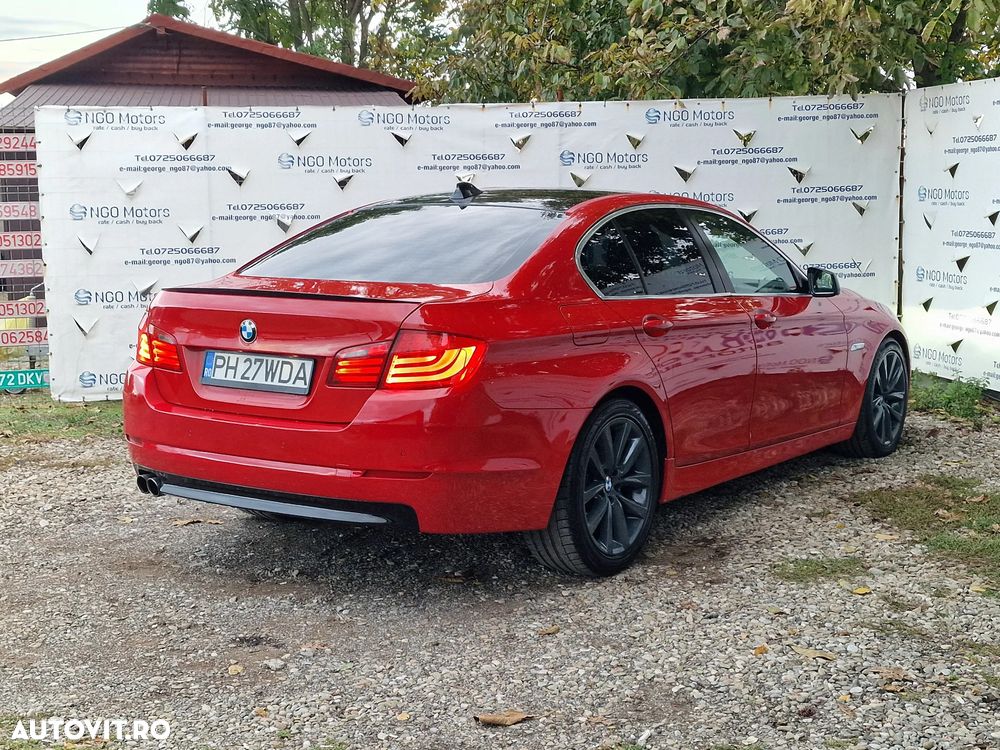BMW Seria 5 520d Aut. Luxury Line - 23
