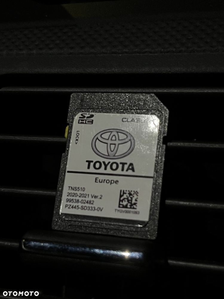 Toyota Auris 1.6 Sol - 19