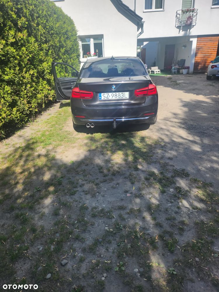 BMW Seria 3 330d Luxury Line sport - 26