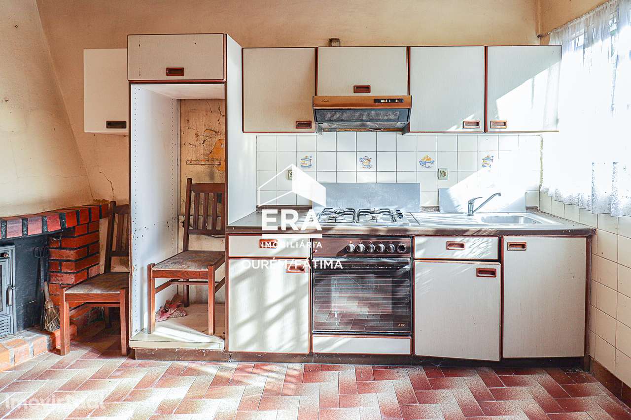 Moradia T3 implantada num terreno com 3.855m2 em Casal Domingos João - Grande imagem: 5/30