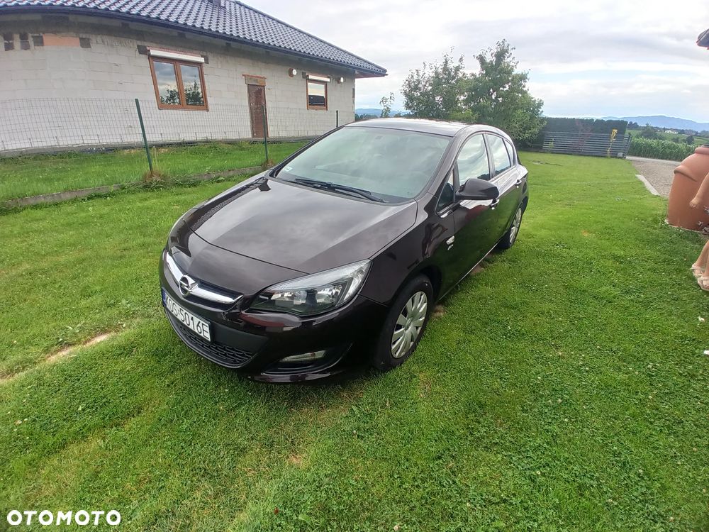 Opel Astra 2013 photo 5