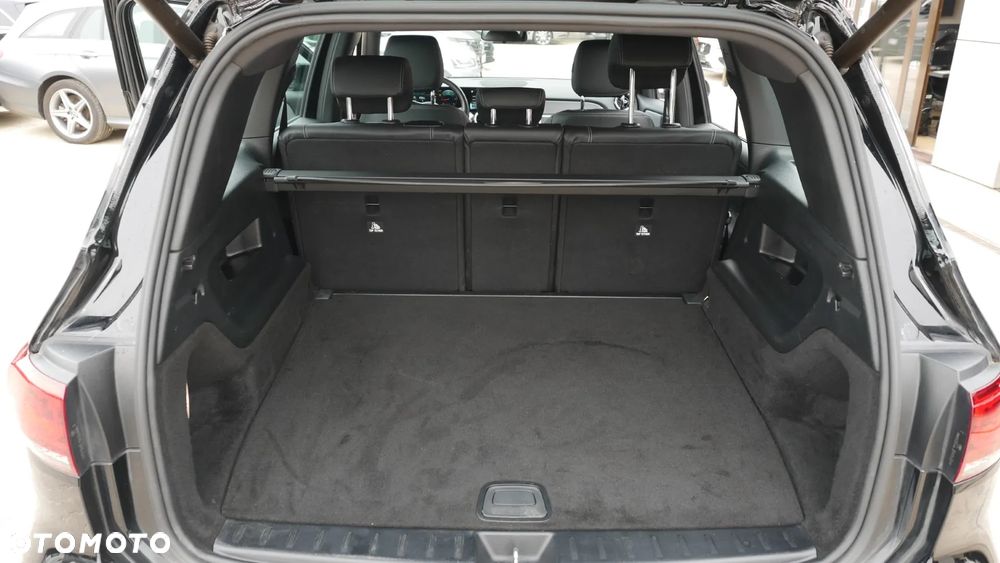 Mercedes-Benz GLB 220 d 4-Matic Style 8G-DCT - 24