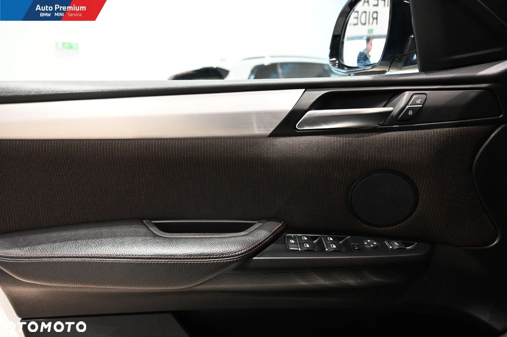 BMW X4 xDrive20i - 12