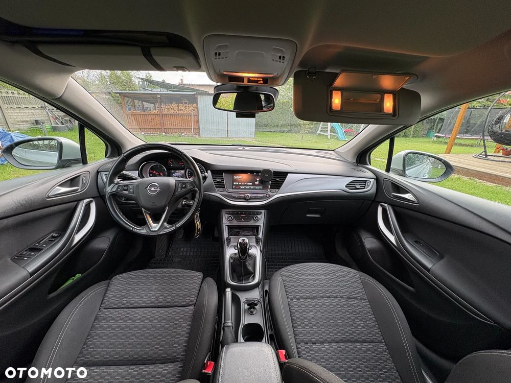 Opel Astra 1.6 CDTI Enjoy S&S - 12