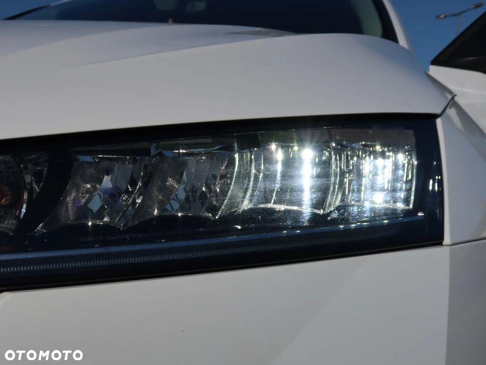 Skoda Octavia 1.5 TSI ACT Ambition - 23