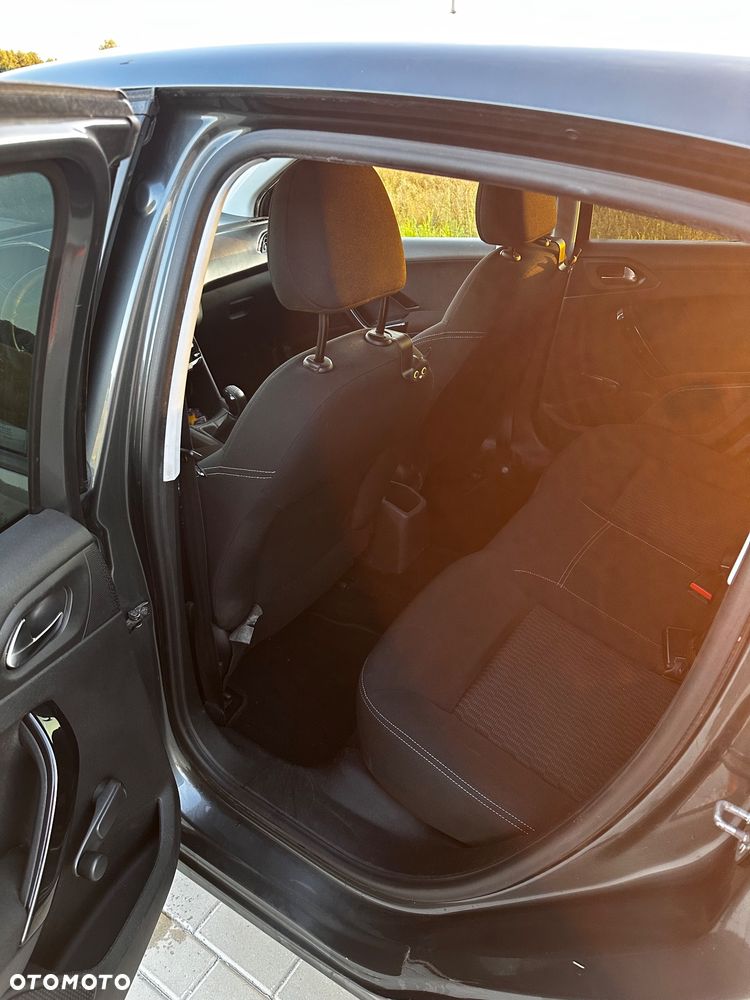 Peugeot 208 1.2 PureTech Access - 10