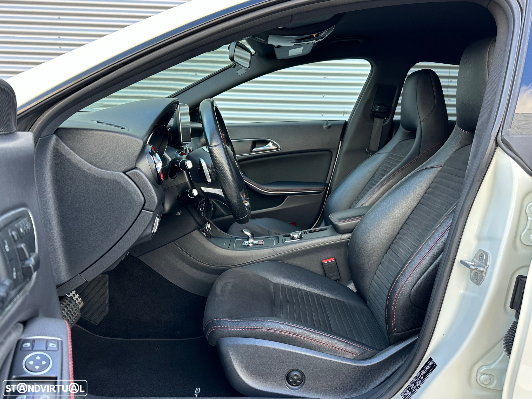 Mercedes-Benz CLA 45 AMG Shooting Brake 4Matic 7G-DCT - 8
