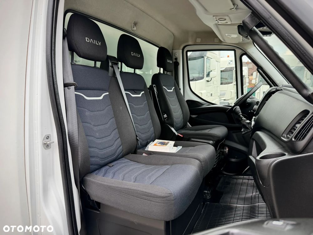 Iveco AUTO ZAREZERWOWANE DO 30.09.2026 - ZAPRASZAMY DO ZAPOZNANIA SIĘ PEŁNĄ OFERTĄ - 14