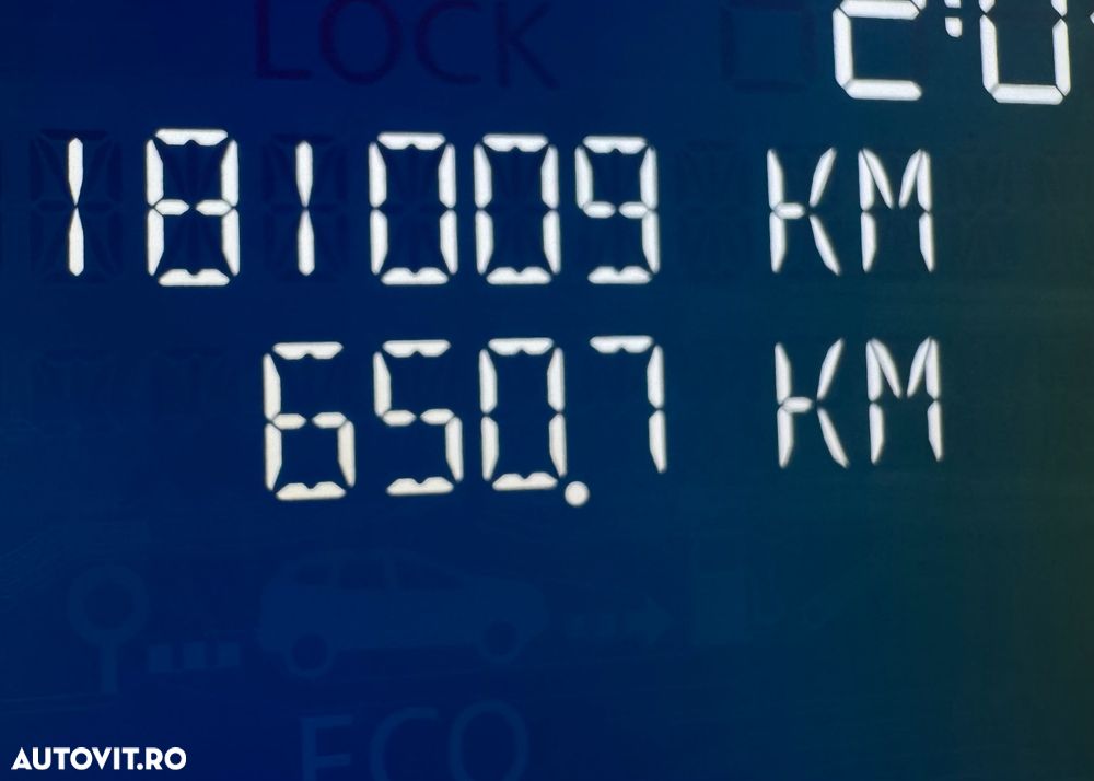 Dacia Duster 1.5 dCi 4x2 Prestige - 23