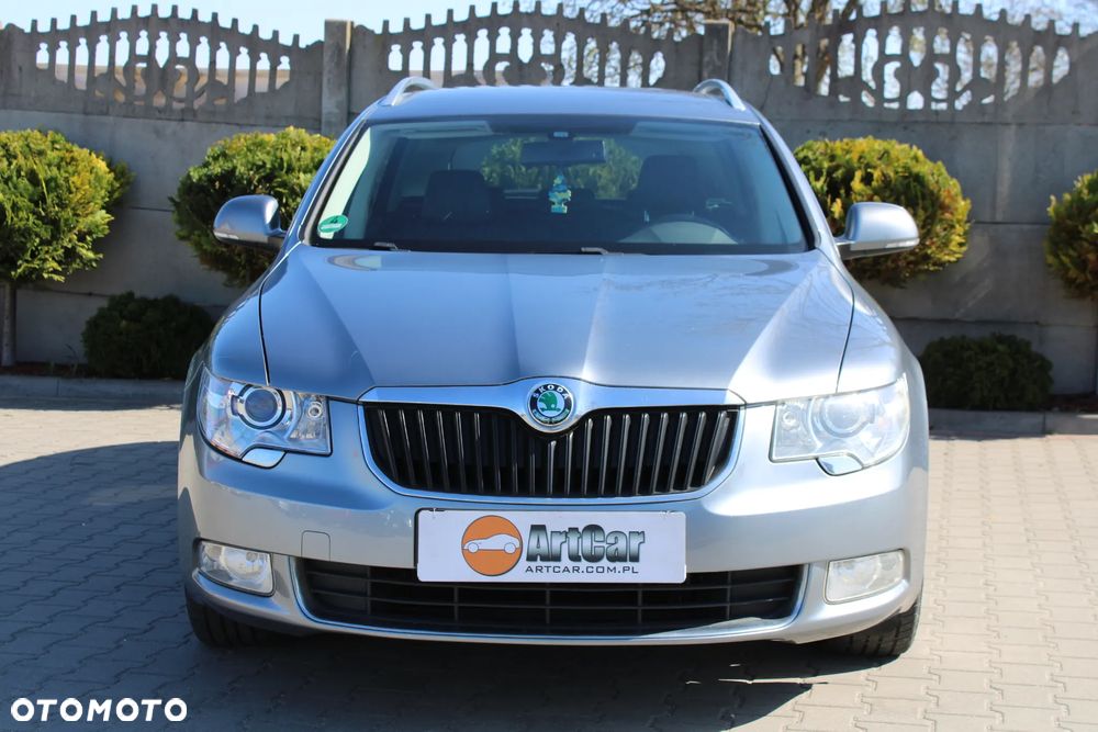 Skoda Superb 2.0 TDI DSG Comfort 4x4 - 9