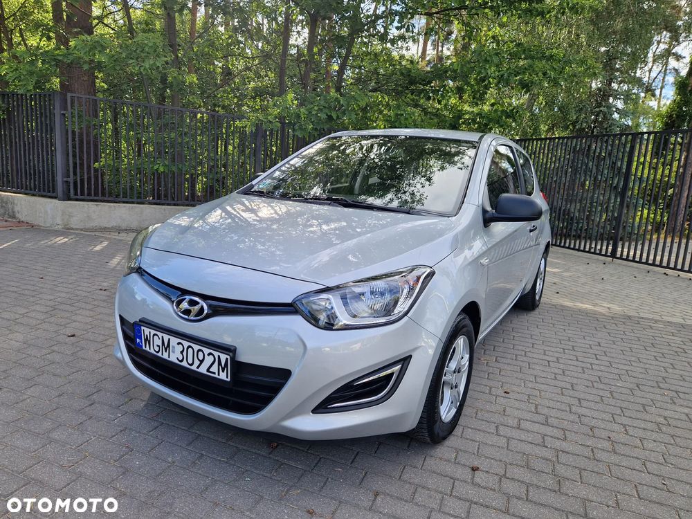 Hyundai i20 - 12