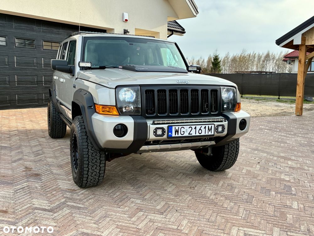 Jeep Commander 5.7 V8 HEMI Automatik Limited - 6