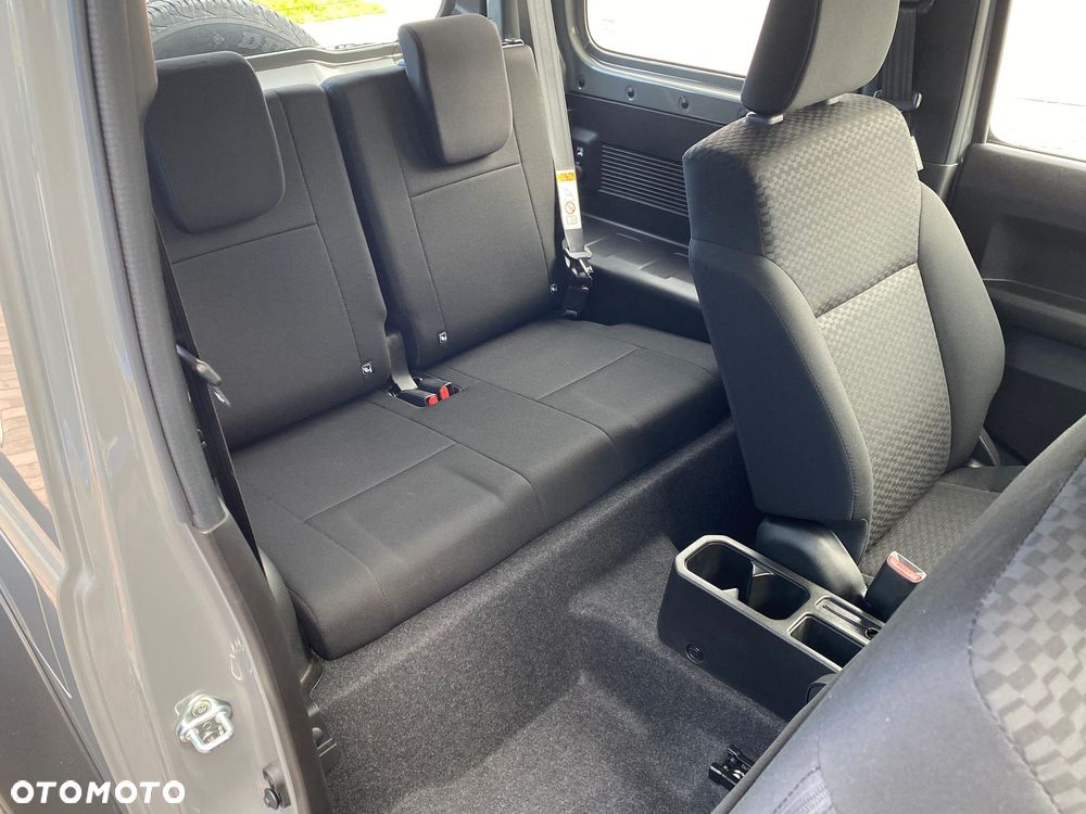 Suzuki Jimny - 39